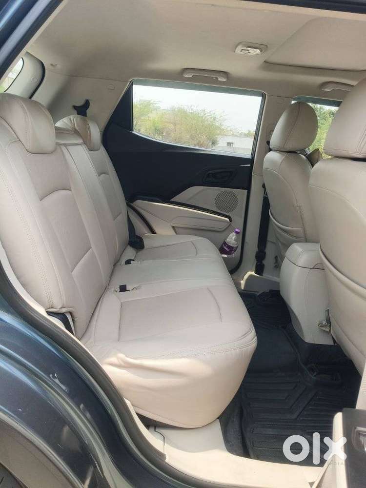 Mahindra Xuv300 W6, 2022, Petrol