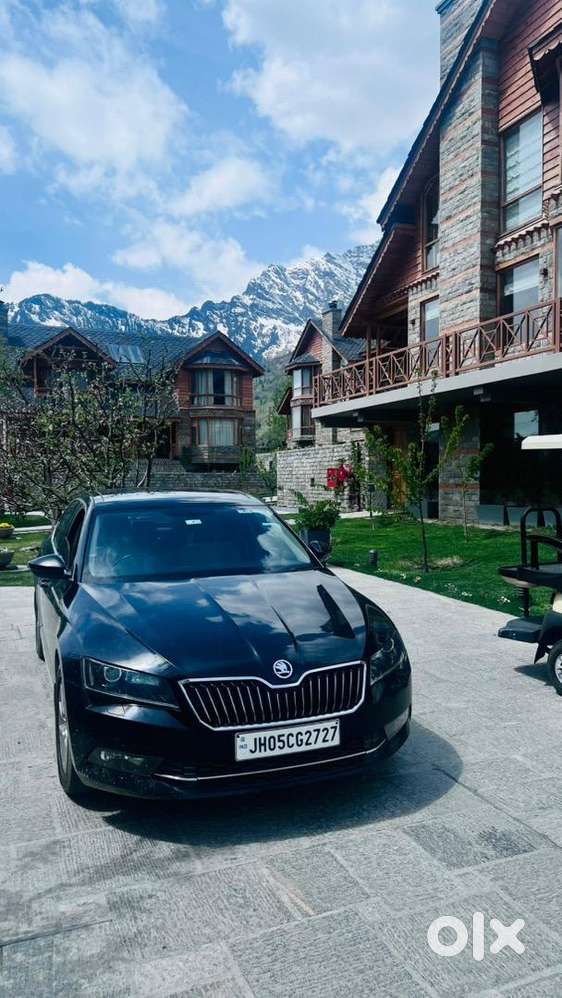 Skoda Superb Petrol 2018