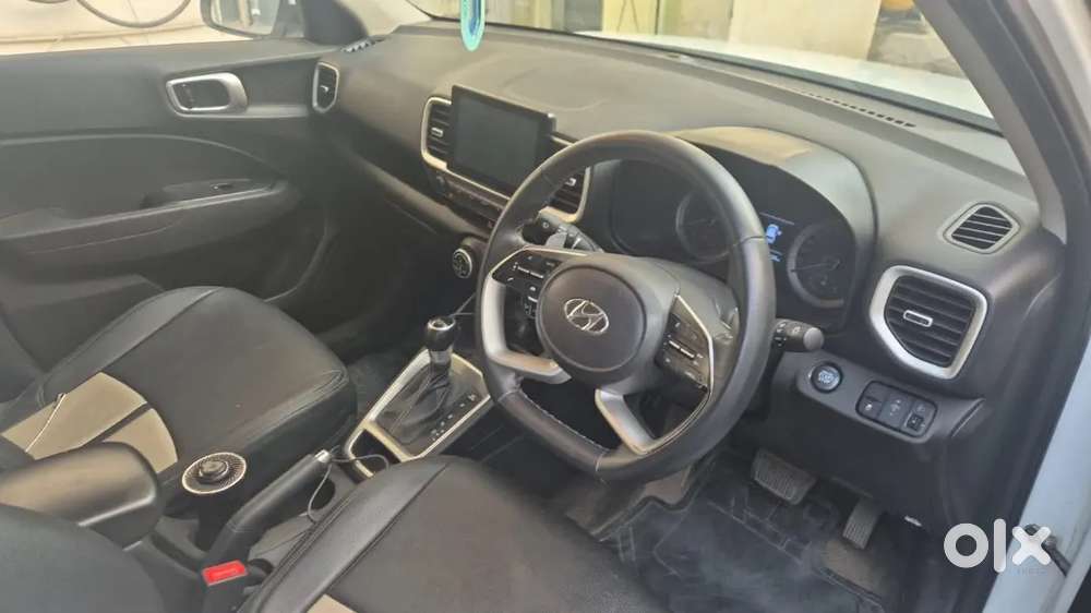 Hyundai Venue Sx Turbo 2021 Petrol Dual Tone