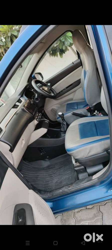 Renault Triber Rxz, 2019, Petrol