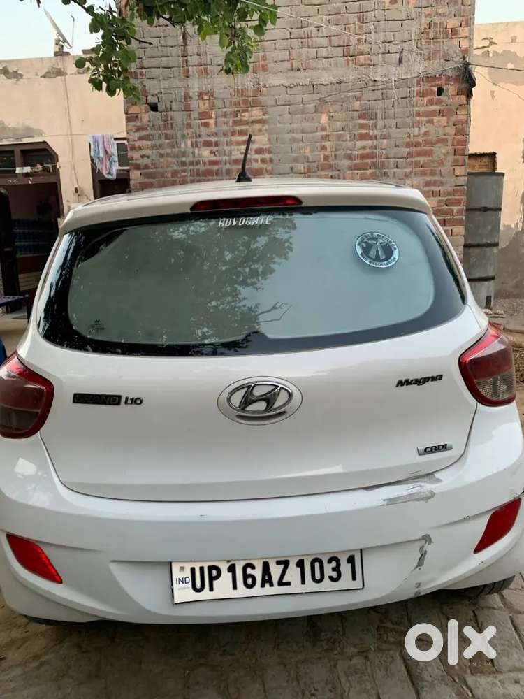 Hyundai Grand I10 2015 Diesel 80000 Km Driven