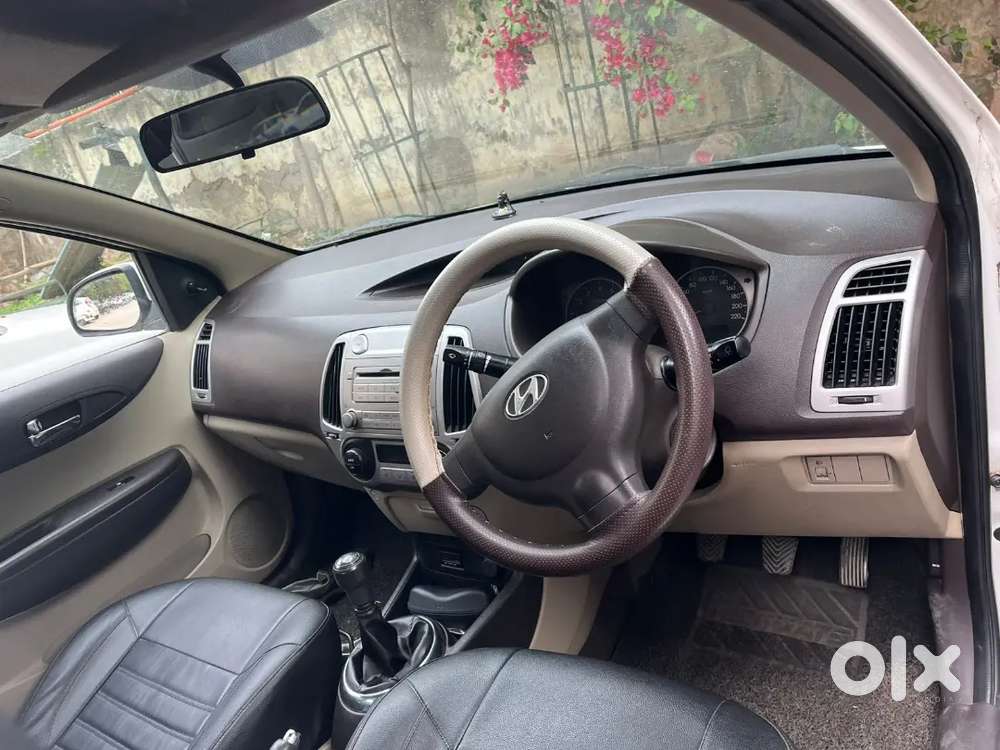 Hyundai I20 2011 Petrol Well Maintained