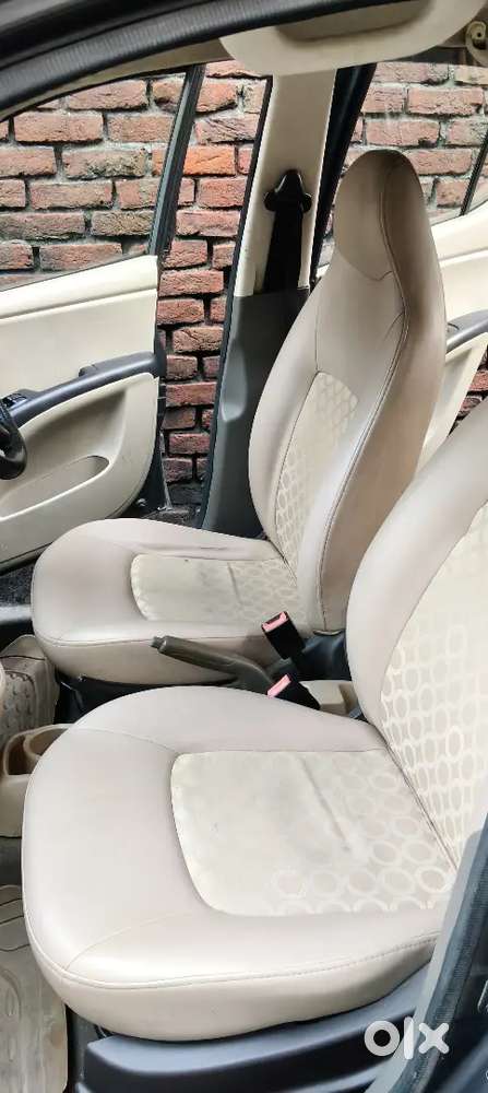 Hyundai I10 2011 Model 90000km Driven