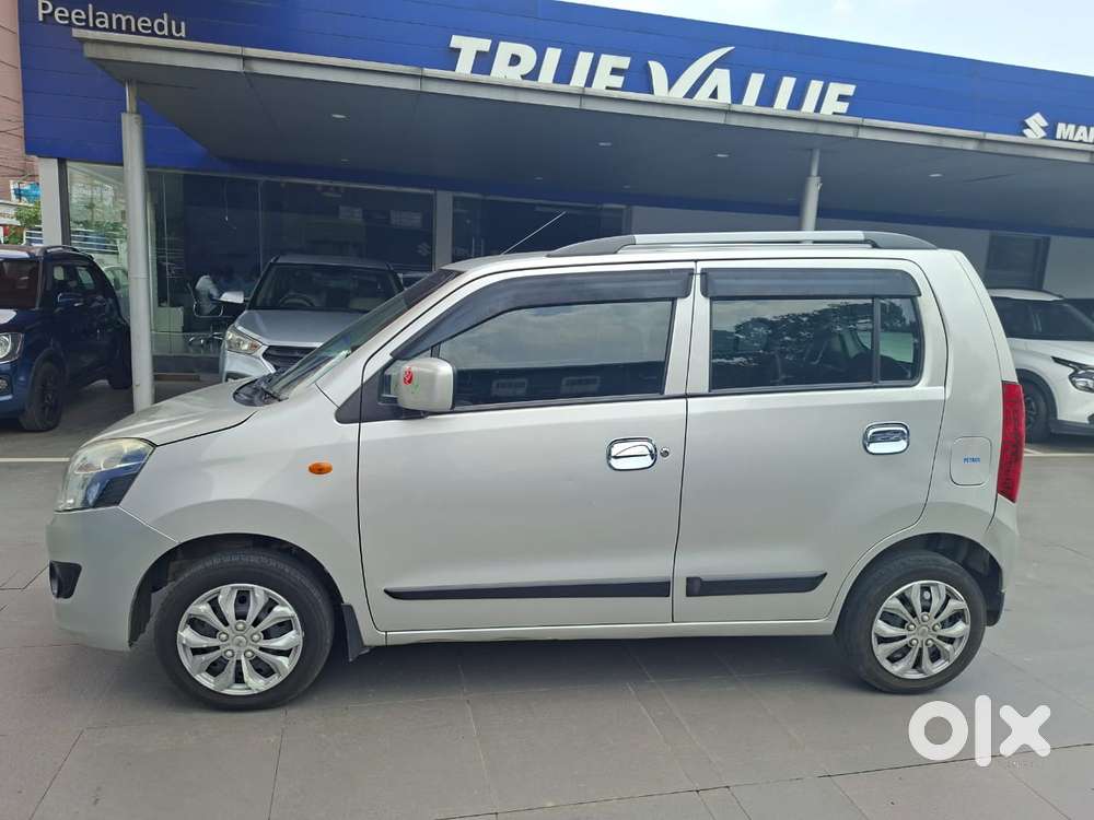 Maruti Suzuki Wagon R Vxi Amt, 2017, Petrol