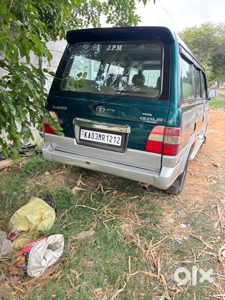 Toyota Qualis 2005 Diesel Well Maintained