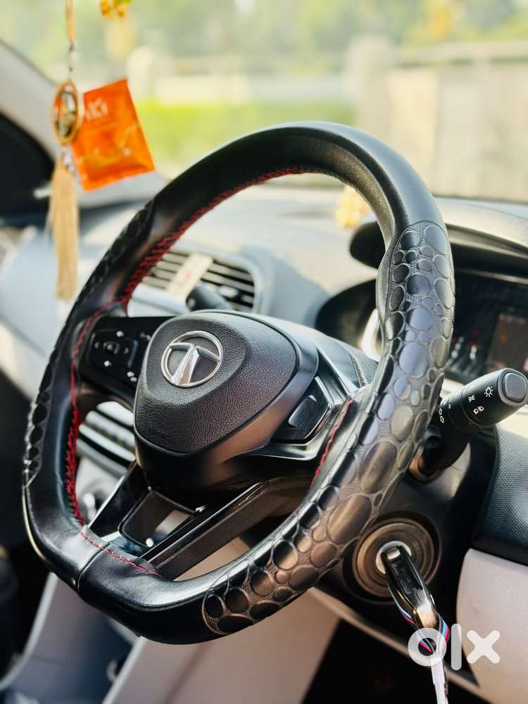 Tata Tiago 1.05 Revotorq Xt Option, 2022, Cng & Hybrids