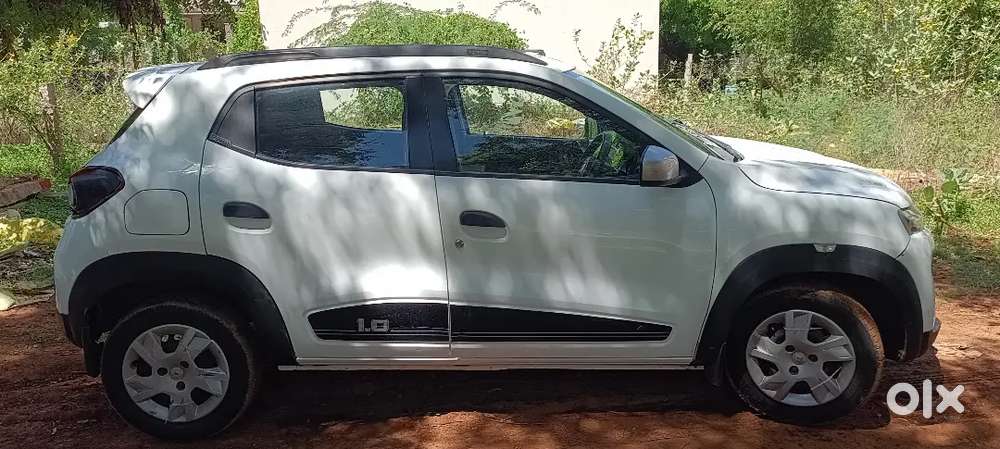 Renault Kwid 2022 Petrol 35700 Km Driven