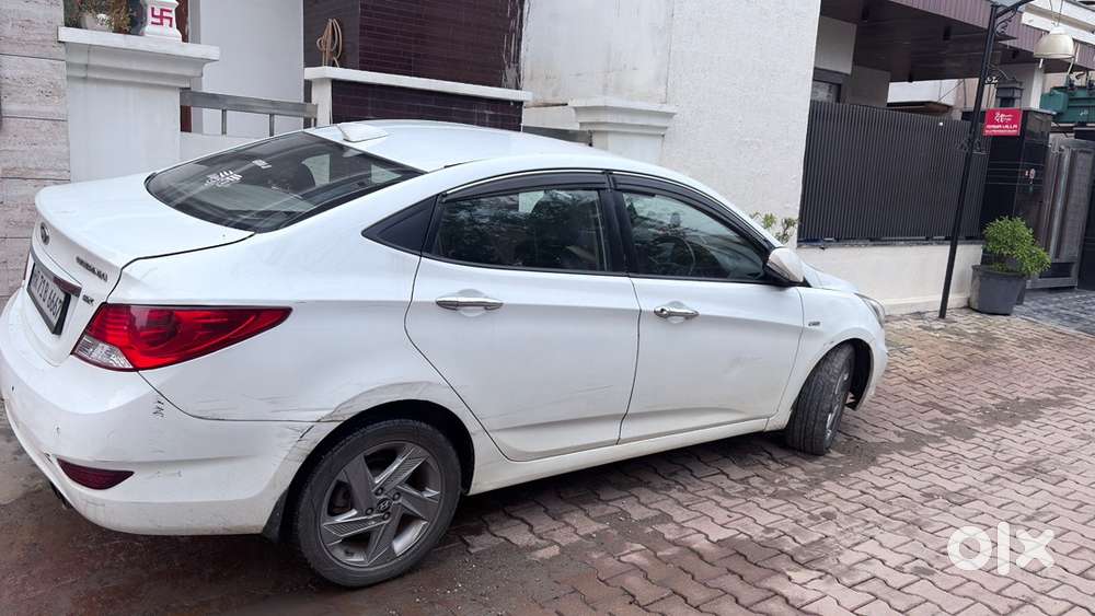 Hyundai Verna Diesel Manual 2012
