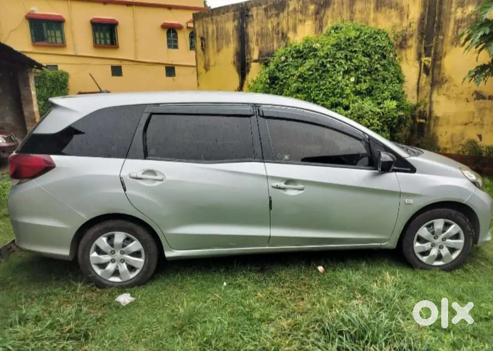 Honda Mobilio 2016
