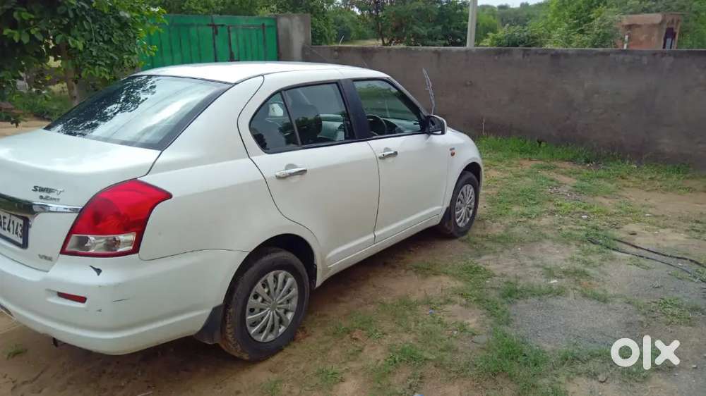 Maruti Suzuki Dzire 2015 Diesel 130000 Km Driven