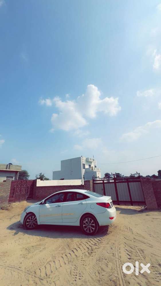 Hyundai Fluidic Verna 2012 Diesel 175000 Km Driven