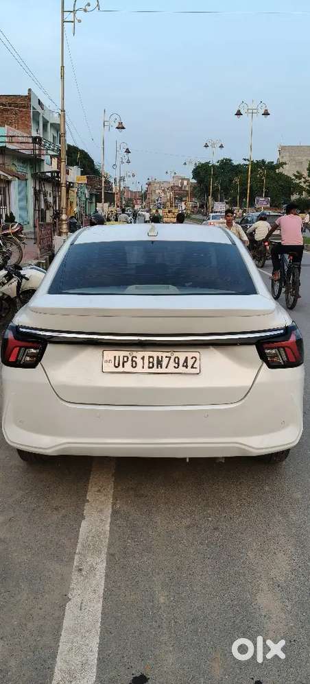 Maruti Suzuki Dzire 1.2 Zxi Plus 2025