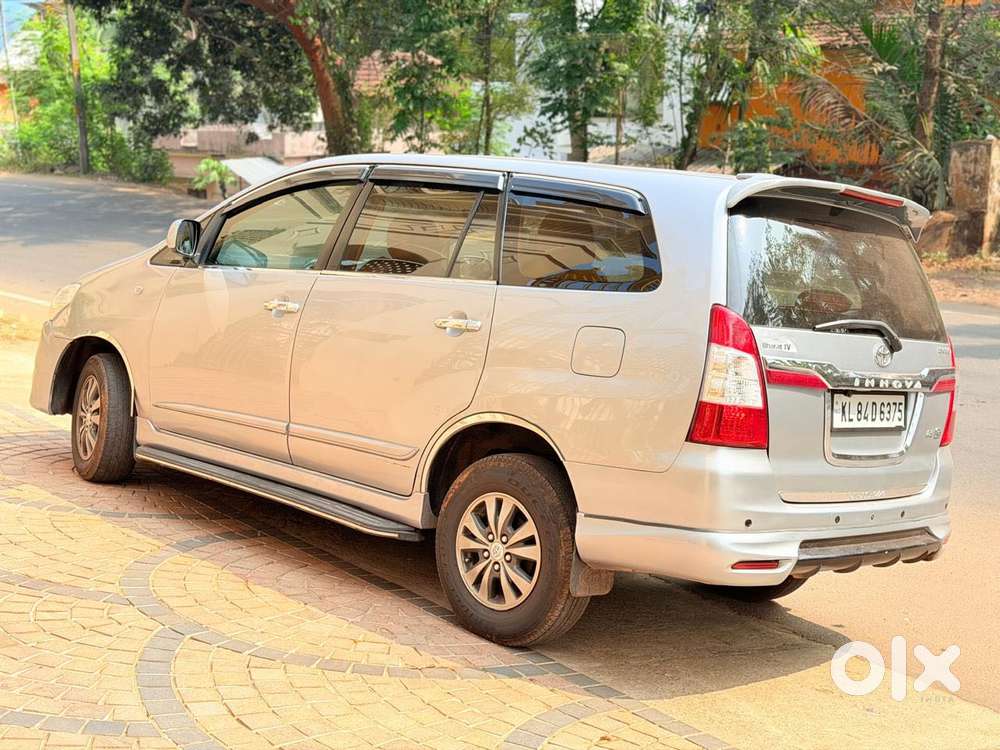 Toyota Innova 2.5 Gx 8 Seater Limited Edition, 2016, Diesel