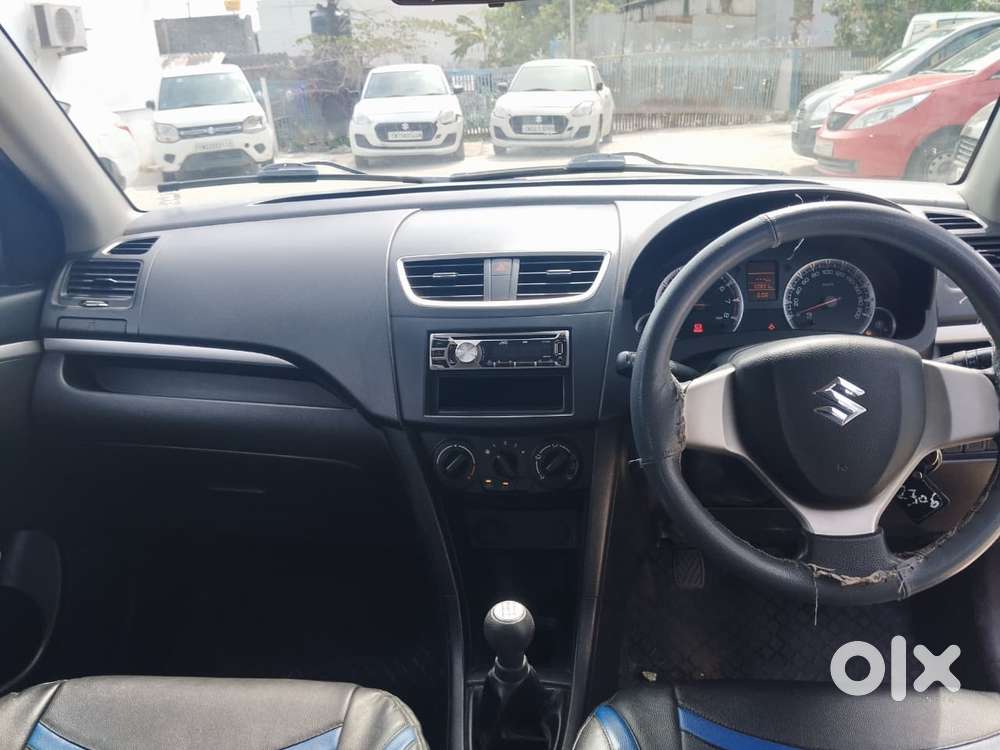 Maruti Suzuki Swift Vxi + Manual, 2013, Petrol