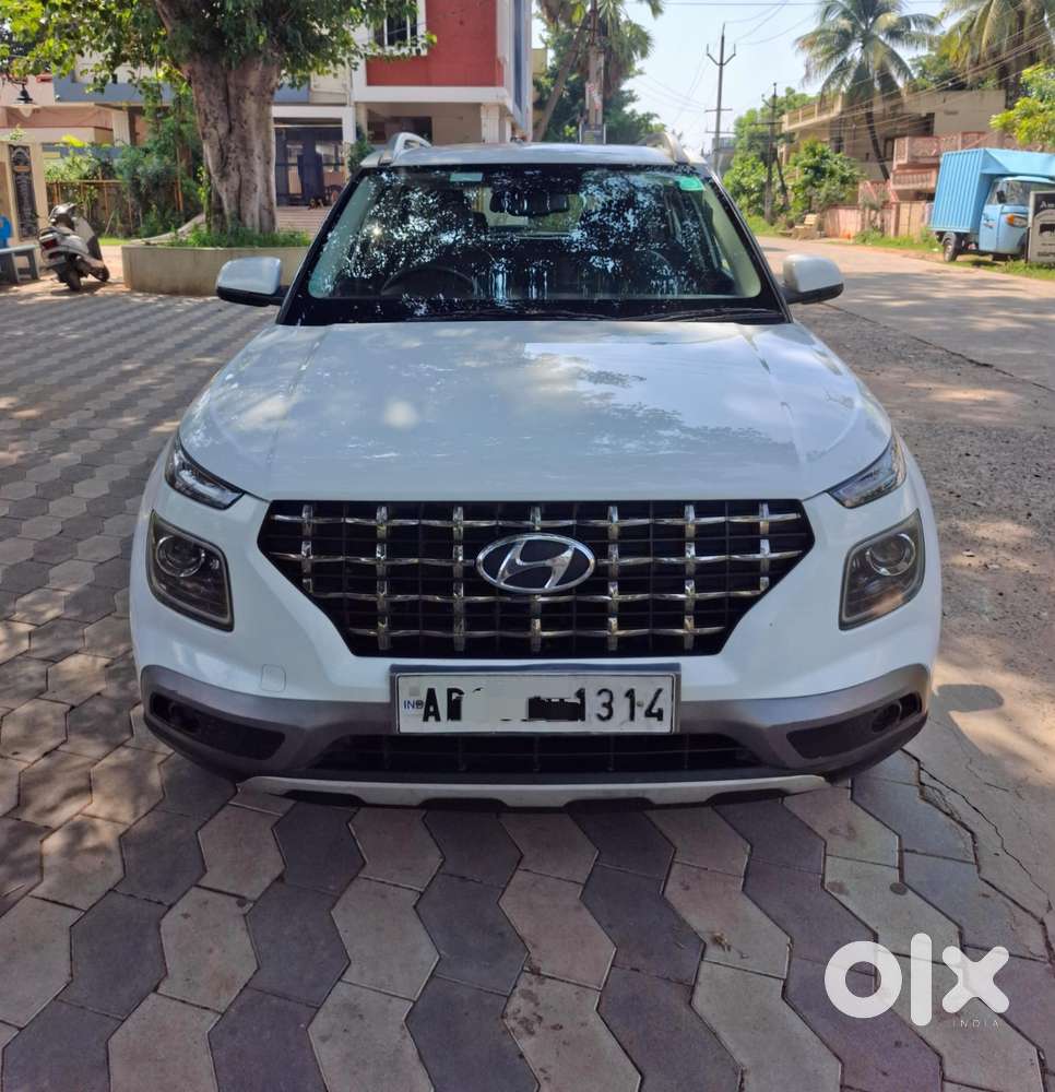 Hyundai Venue Sx (o) Mt 1.5 Diesel, 2019, Diesel