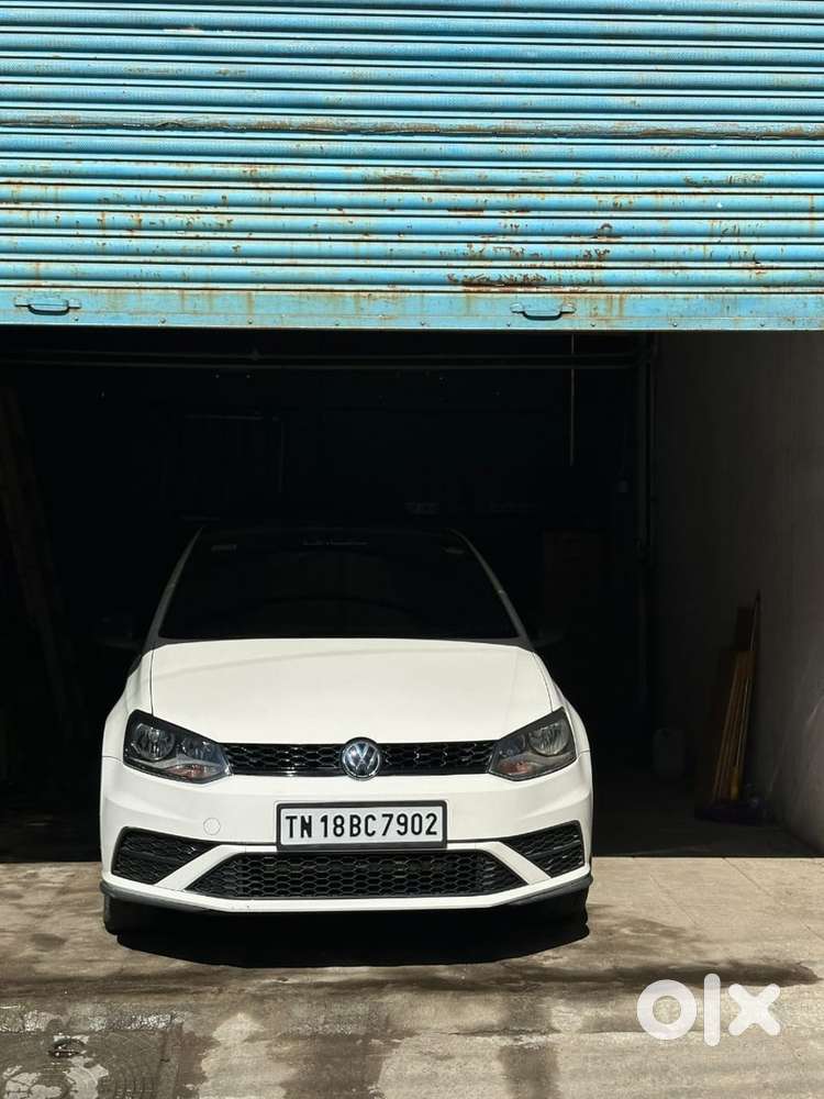 Volkswagen Polo Petrol 2021