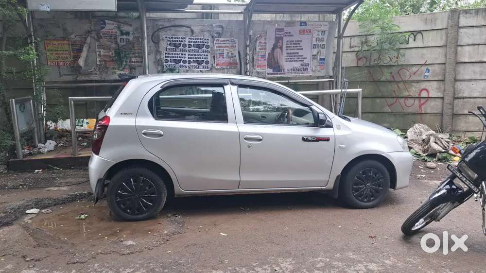 Toyota Etios Liva 2015 Petrol