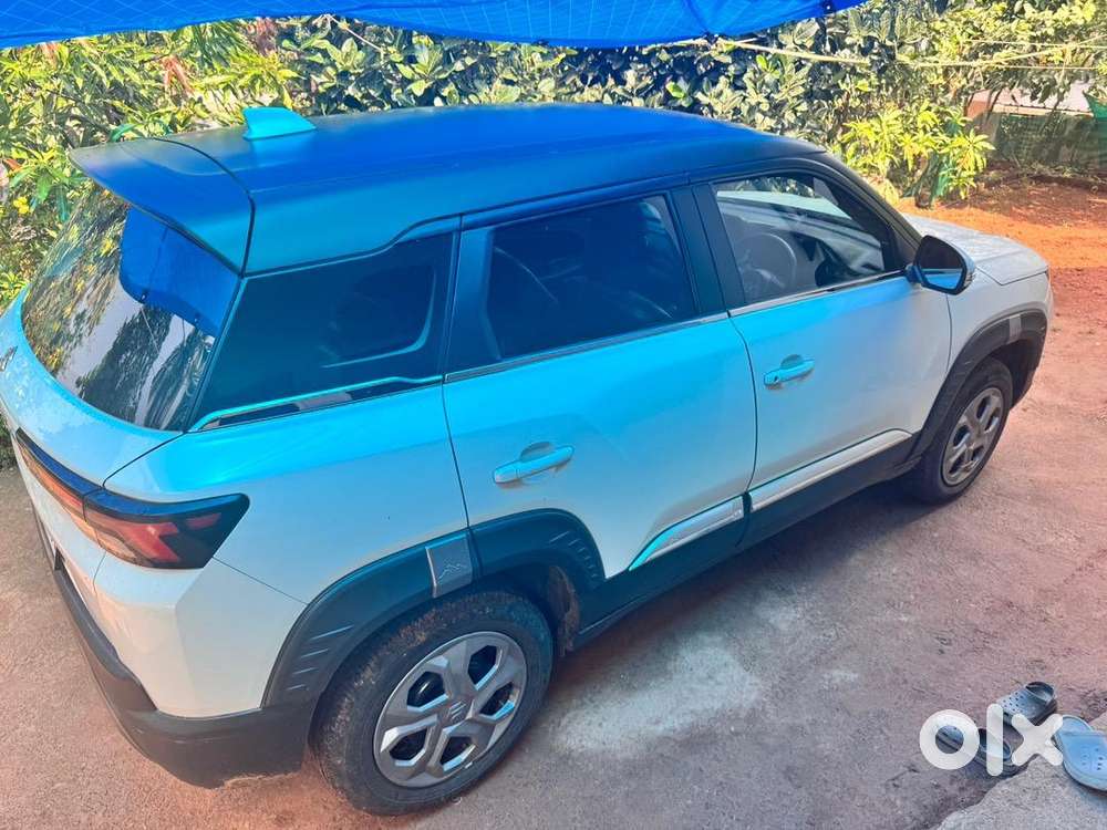 Maruti Suzuki Brezza Lxi 2025 Petrol 14000 Km Driven