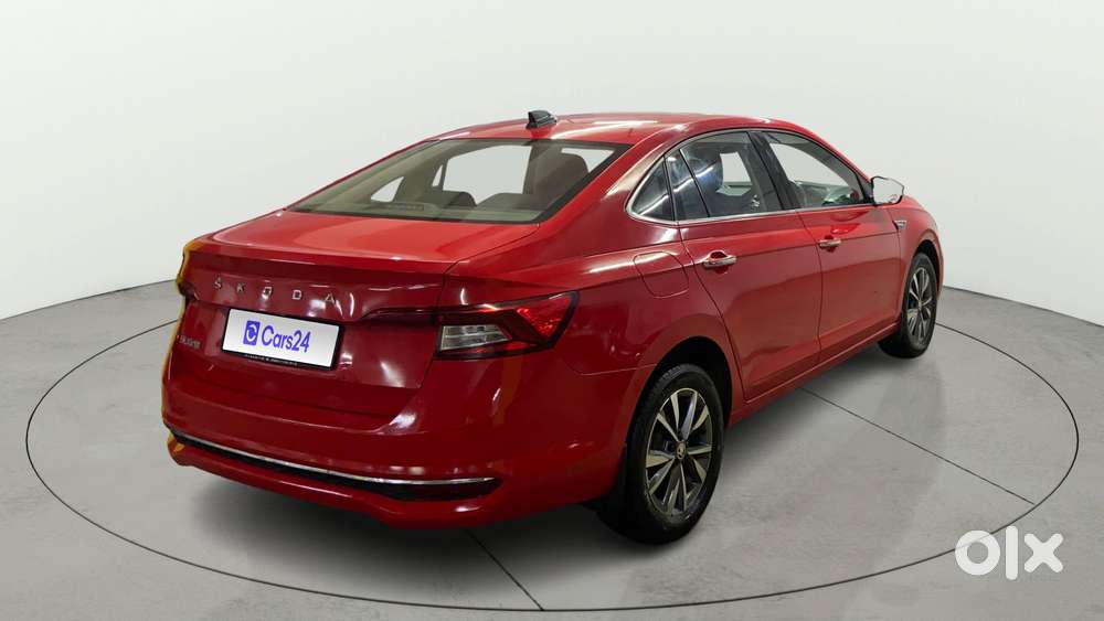 Skoda Slavia 1.0 Tsi Style At, 2022, Petrol