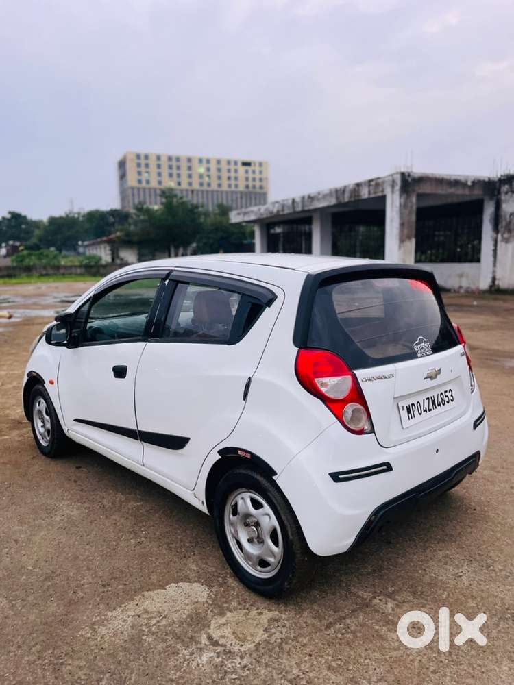 Chevrolet Beat Petrol+cng Manual 2016