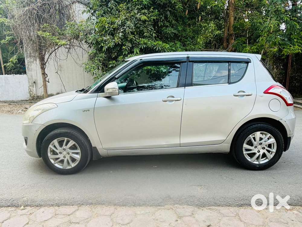 Maruti Suzuki Swift 2012 Zxi Top Model