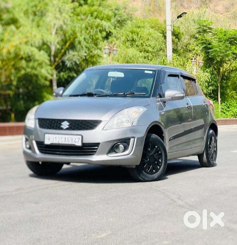 Maruti Suzuki Swift Vxi + Manual, 2017, Petrol