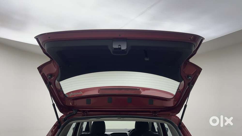Volkswagen Taigun 1.0 Tsi Highline At, 2021, Petrol