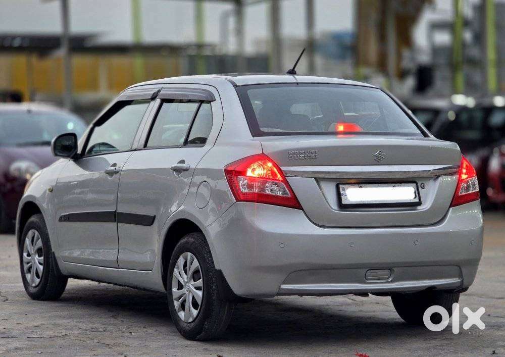 Maruti Suzuki Swift Dzire 1.2 Vxi Bsiv, 2014, Petrol