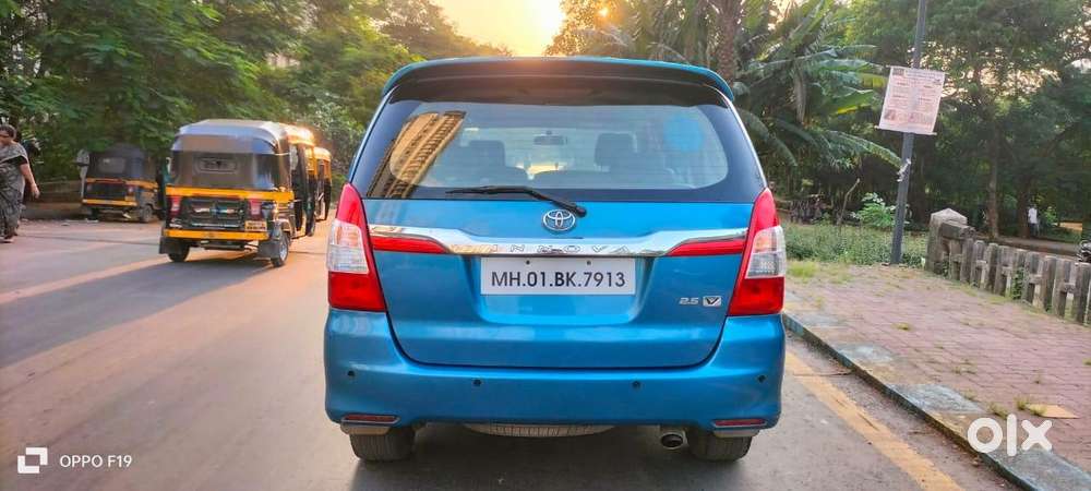 Toyota Innova 2.5 V 8 Str, 2014, Diesel