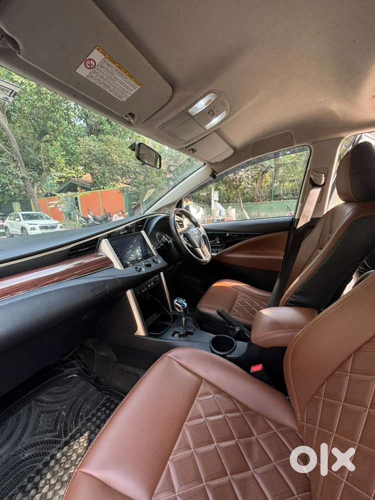 Toyota Innova Crysta