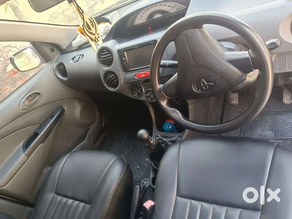 Toyota Etios Liva 2012 Diesel 86000 Km Driven