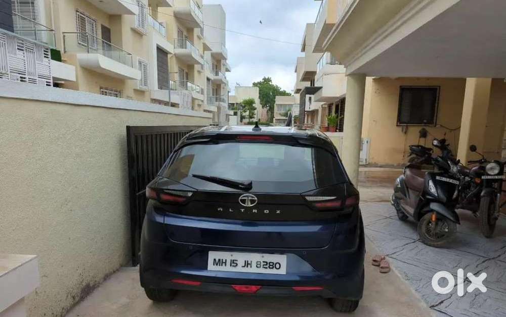 Tata Altroz 2023 Diesel Well Maintained