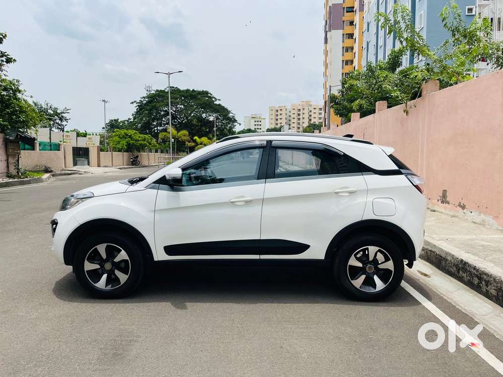 Tata Nexon 1.2 Revotron Xz Plus, 2019, Petrol