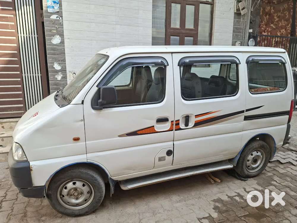 Maruti Suzuki Eeco 2022 Cng & Hybrids Well Maintained