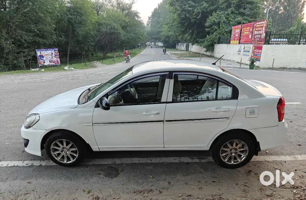 Verna Transform 2010 Diesel Manual