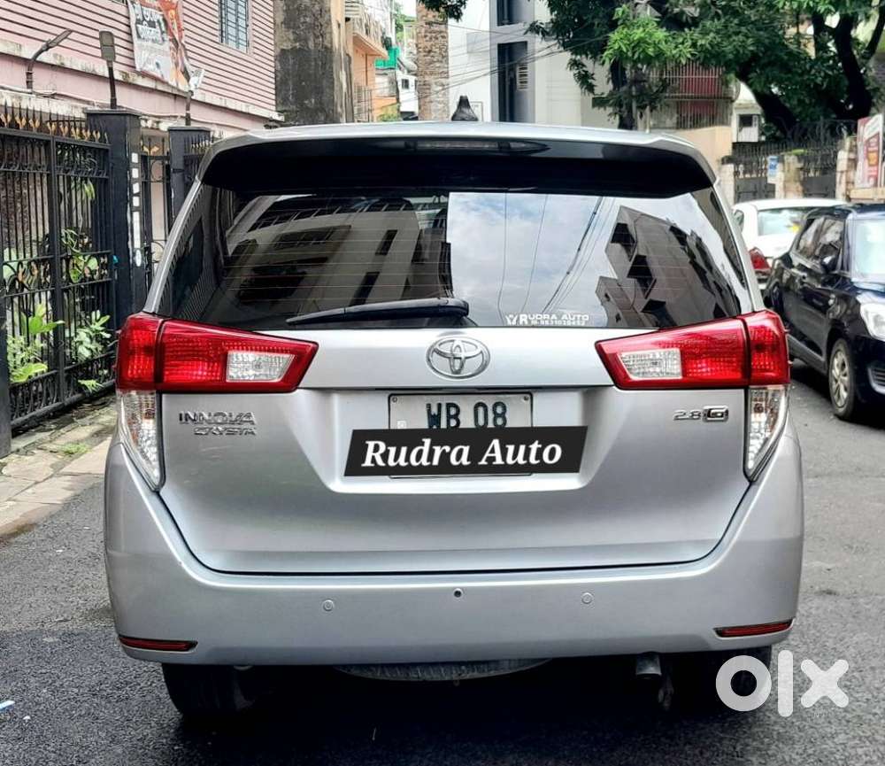 Toyota Innova Crysta 2.8 Gx At 7 Str, 2017, Diesel