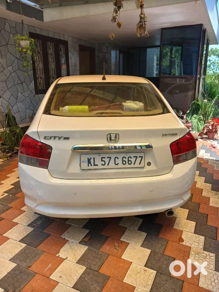 Honda City 2010 Petrol 97000 Km Driven Well Maintained Top Model