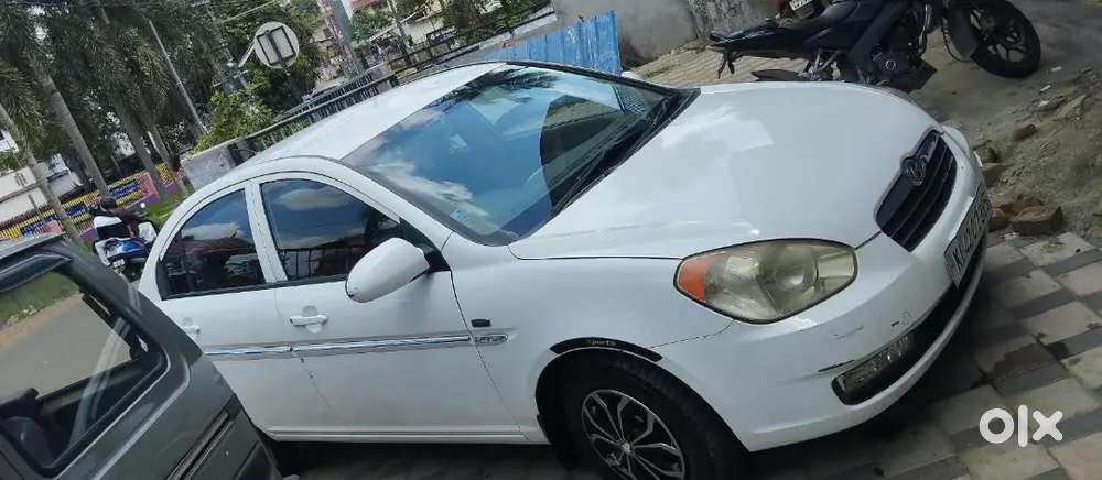 Hyundai Verna Xxi Petrol 2009
