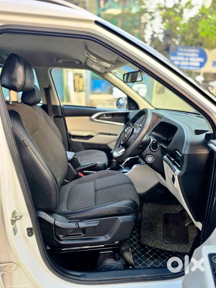 Kia Carens 1.5 Prestige 7 Str, 2023, Petrol