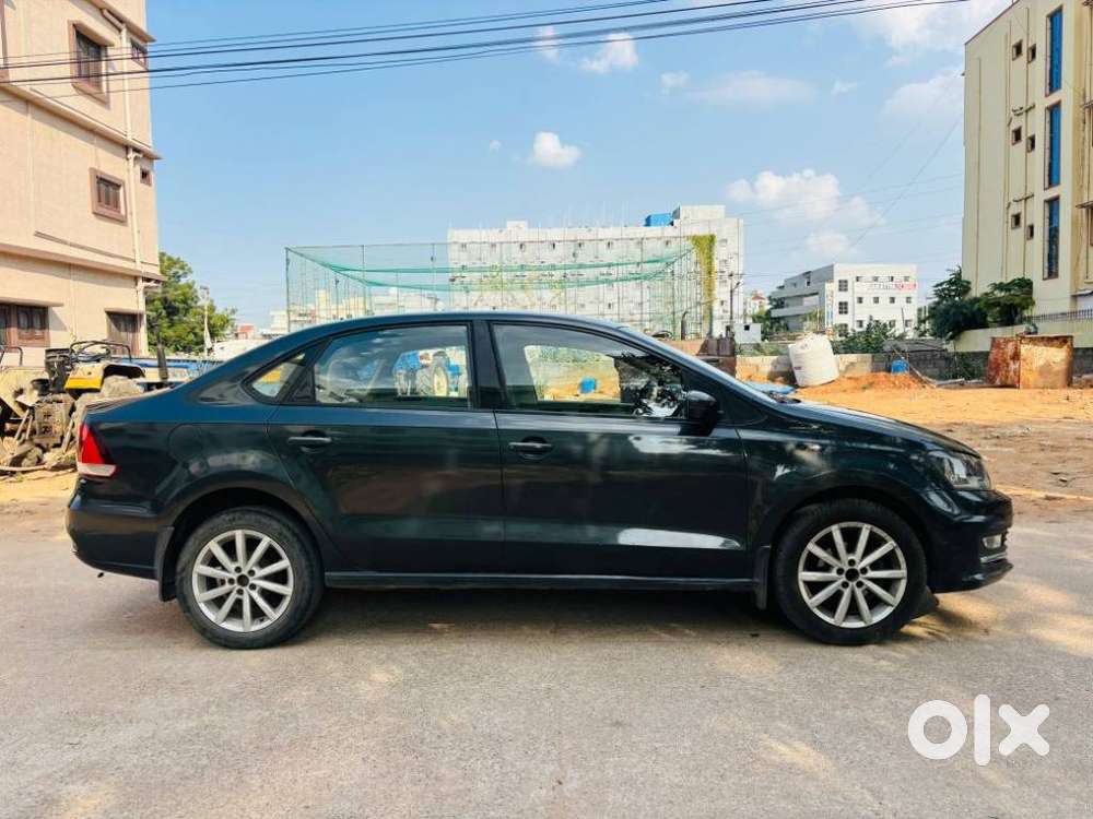 Volkswagen Vento 1.2 Tsi Highline At, 2017, Petrol