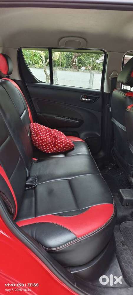 Maruti Suzuki Swift Vxi + Manual, 2016, Petrol