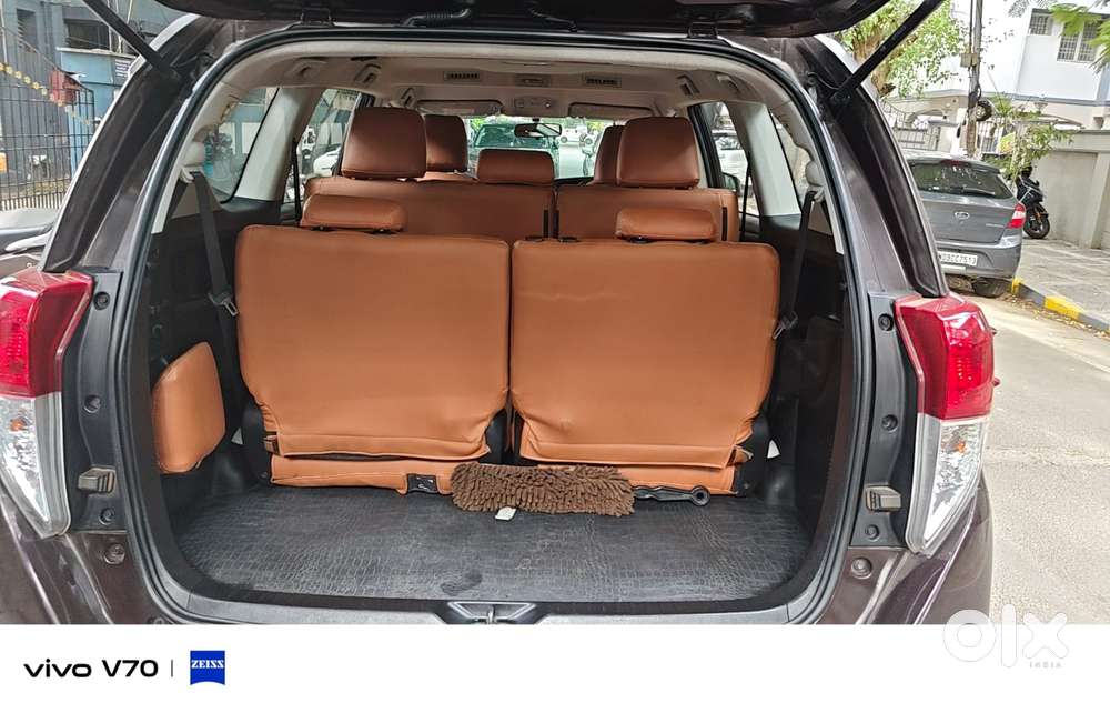 Toyota Innova Crysta 2.4 Gx Mt 8s, 2017, Diesel