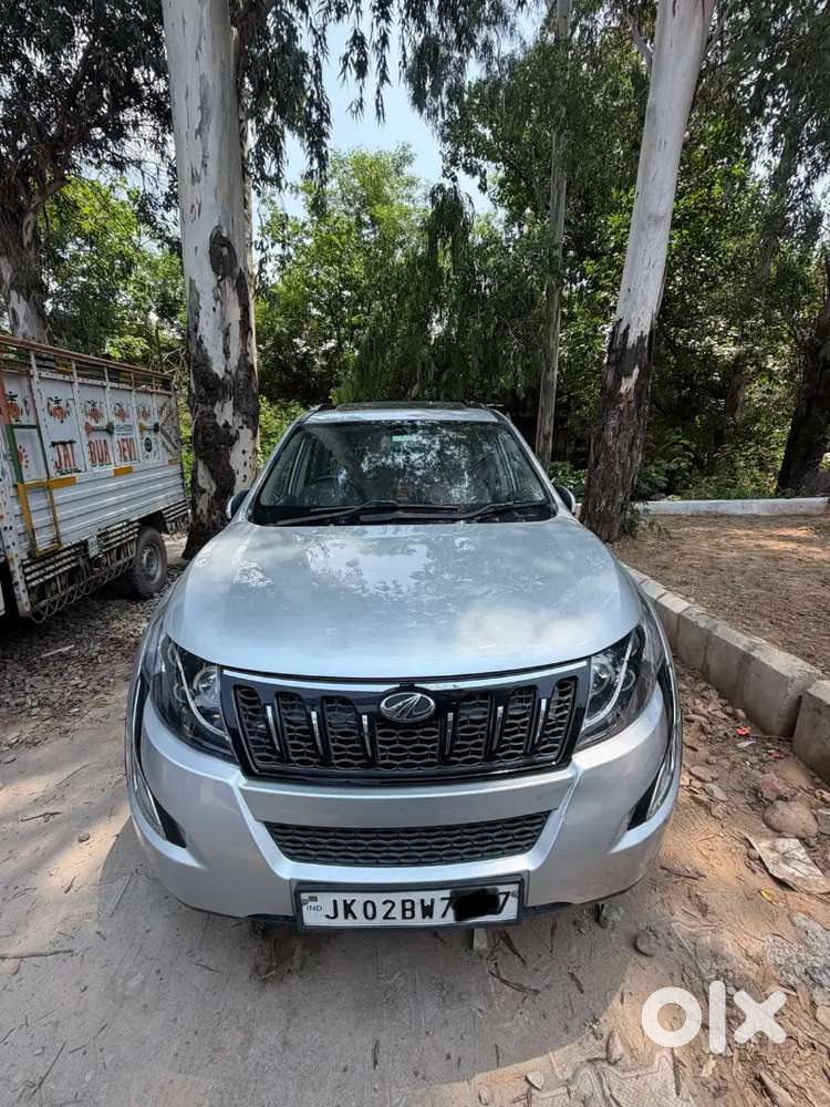 Mahindra Xuv500 2wd 2017