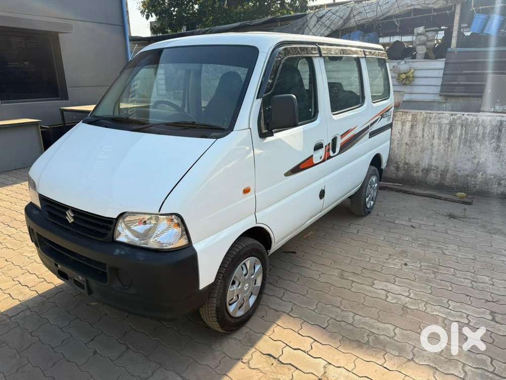 Maruti Suzuki Eeco 2022 Cng & Hybrids 6000 Km Driven