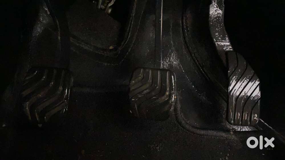 Renault Triber 1.0 Rxz Dual Tone, 2019, Petrol