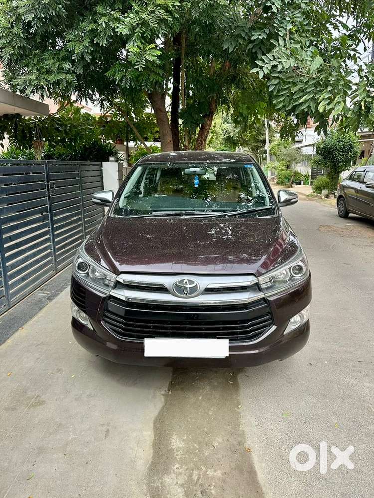 Toyota Innova Crysta Diesel 2016