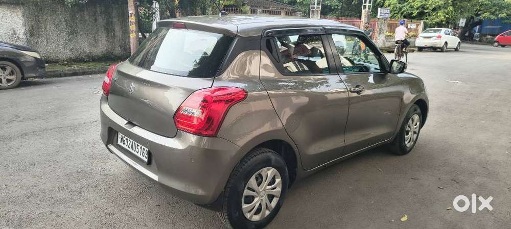 Maruti Suzuki Swift Vxi Optional, 2023, Petrol