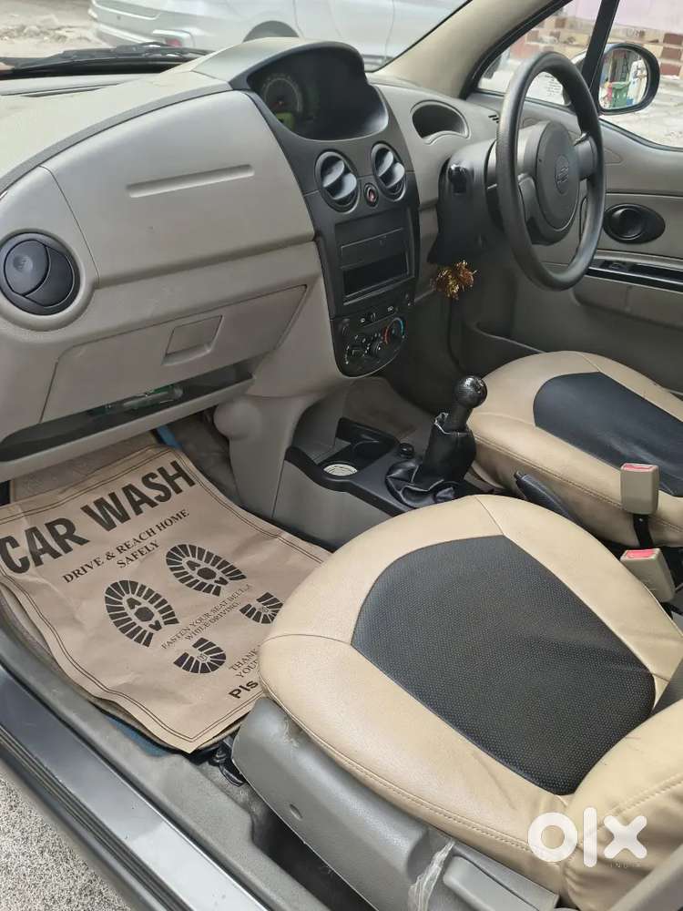 39,000 Kmts Driven Chevrolet Spark Showroom Single Owner