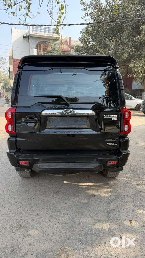 Mahindra Scorpio 2021 Diesel 42500 Km Driven