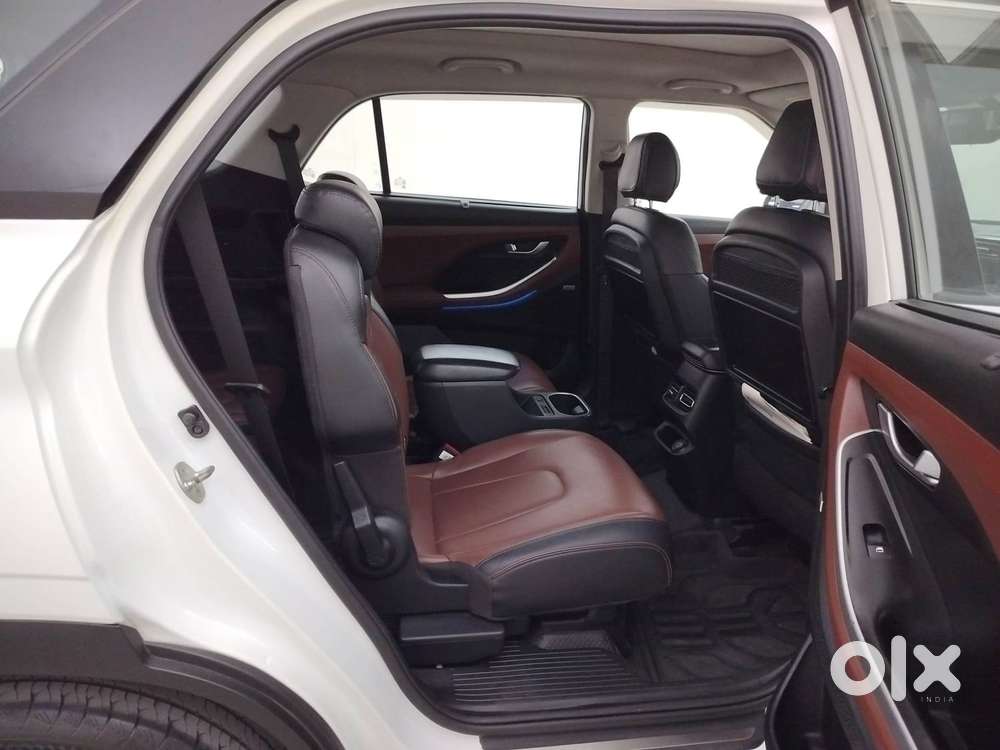 Hyundai Alcazar 2.0 Platinum (o) Petrol At 6 Str, 2021, Petrol